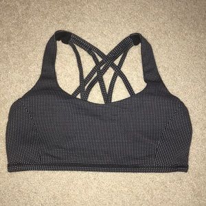 Sports bra